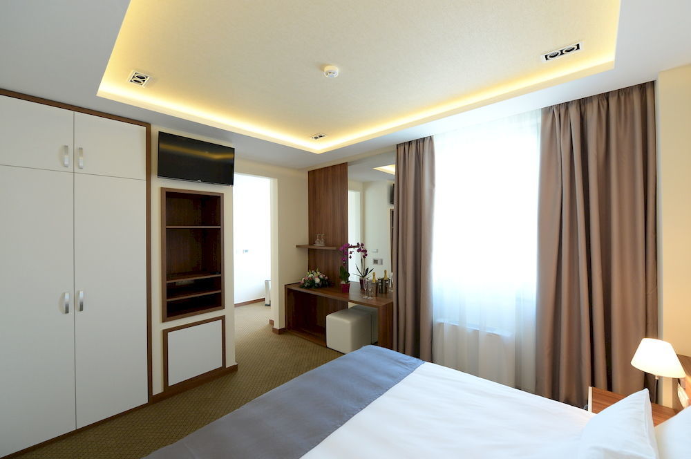 Hotel Hedonic Beograd Eksteriør billede