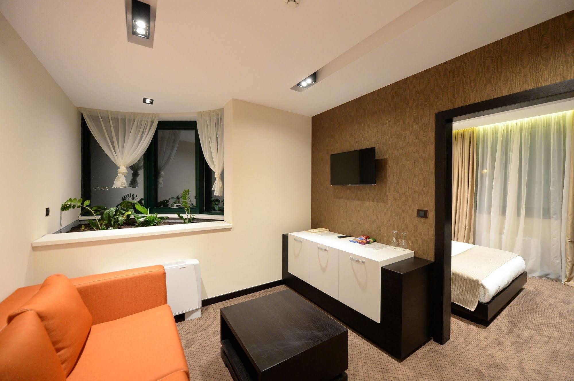 Hotel Hedonic Beograd Eksteriør billede